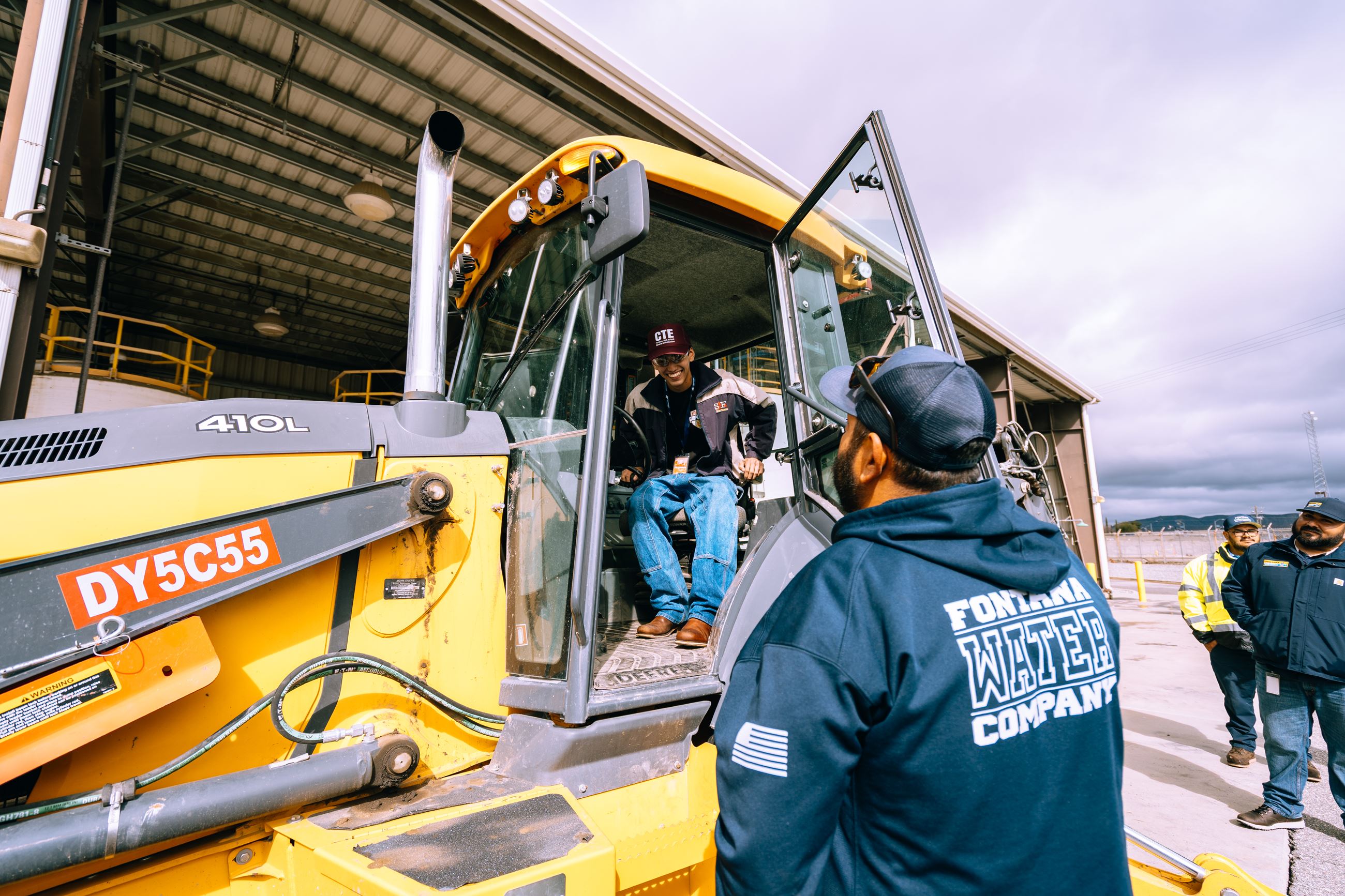 Pathfinder Day - Fontana Water -012