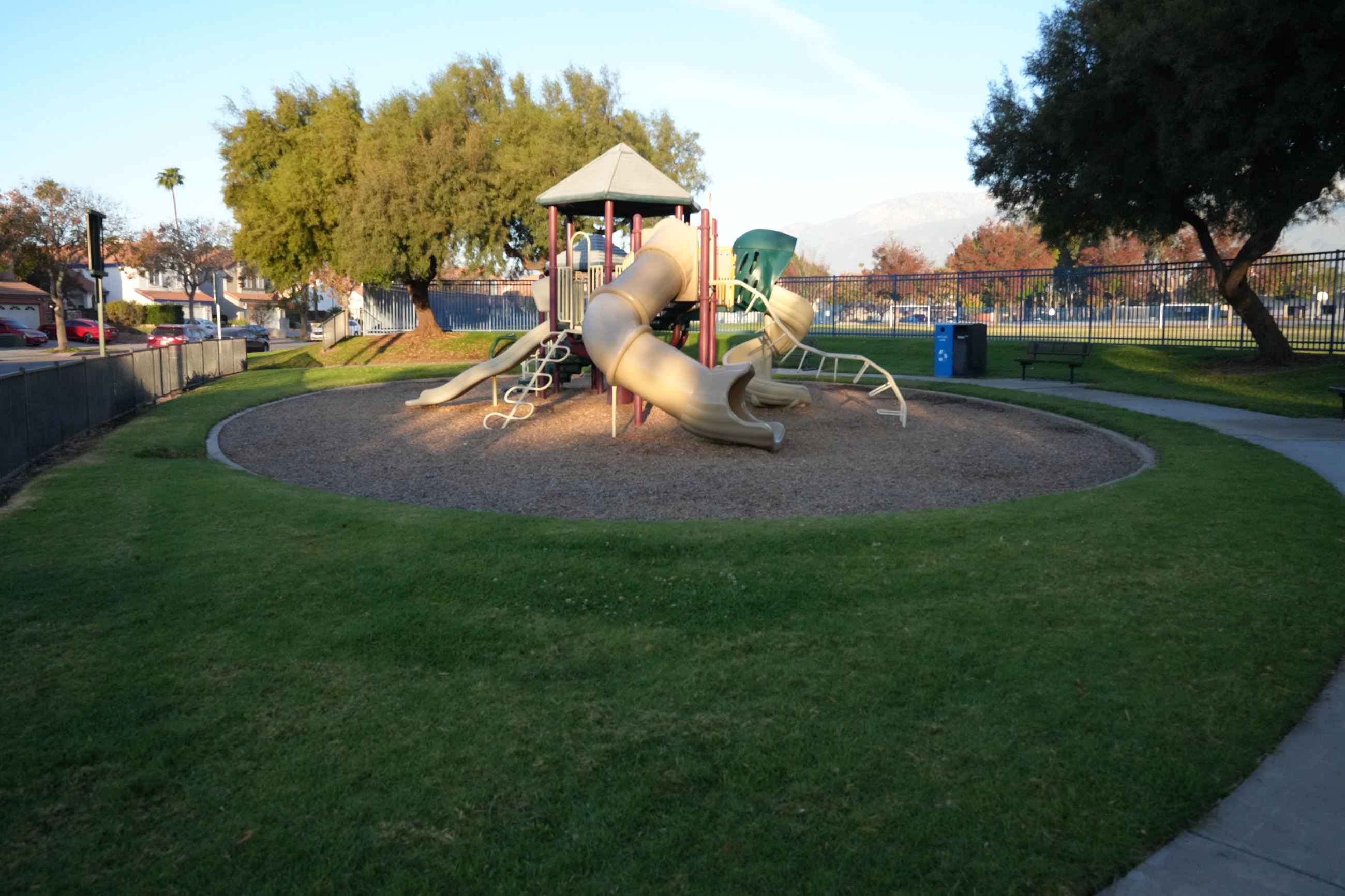 Photo of playground structure located at Heritage Playground East